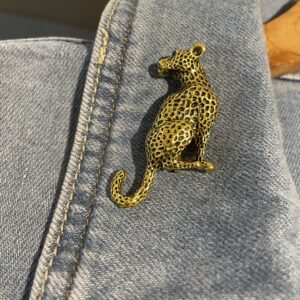 Broche panter